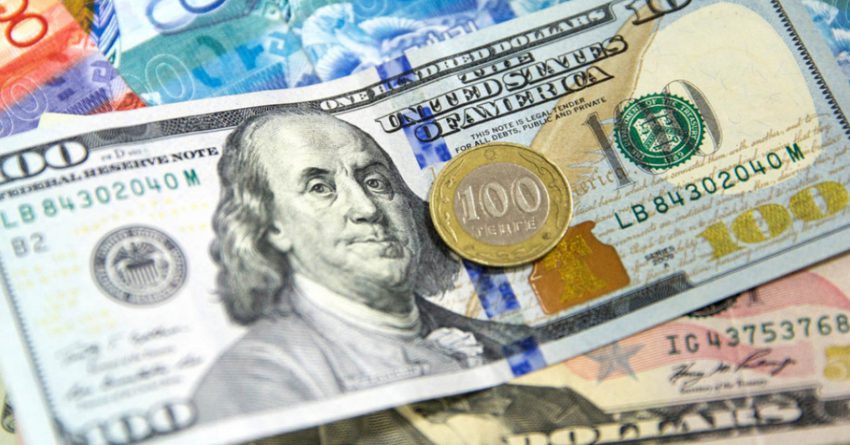 Аналитики ждут снижения обменного курса казахстанского тенге в октябре