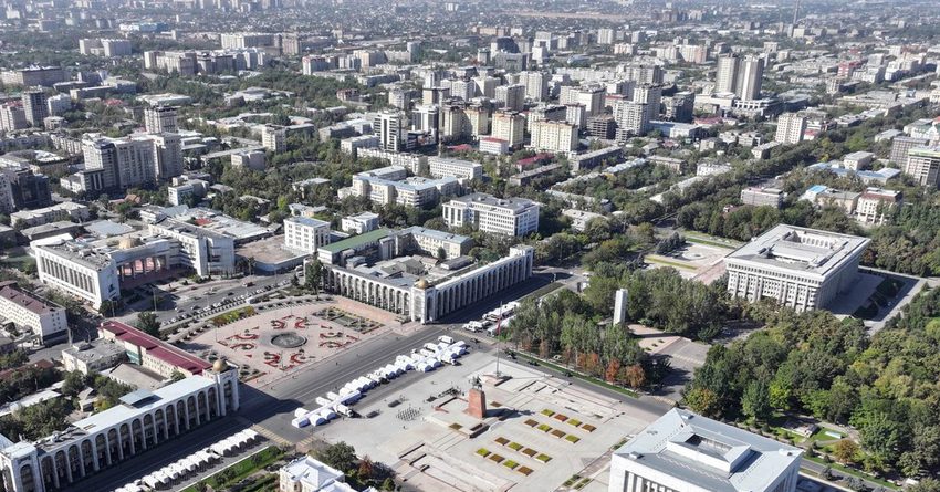 Бишкекте мыйзамсыз курулган үйлөрдүн тизмеси жарыяланды