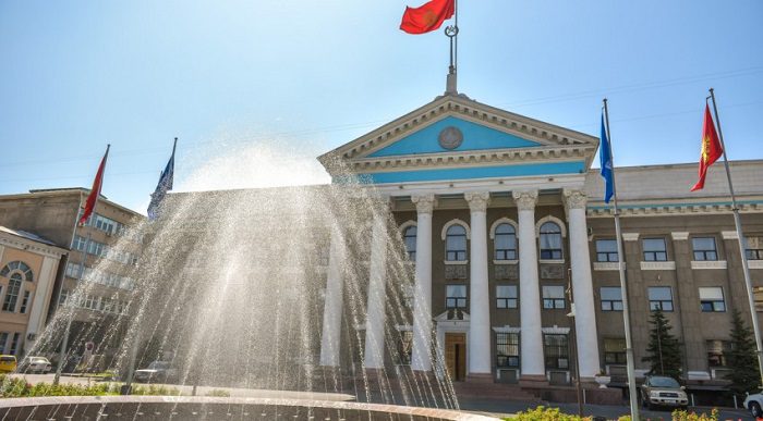 Материалы о финнарушениях в мэрии Бишкека направили в Генпрокуратуру