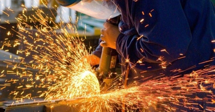 В Кыргызстане более 11% заняты в обрабатывающей промышленности