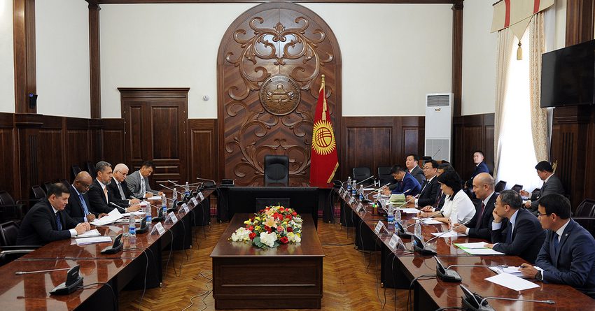Кыргызстан и ИБР подготовят стратегическую программу сотрудничества сроком до 10 лет