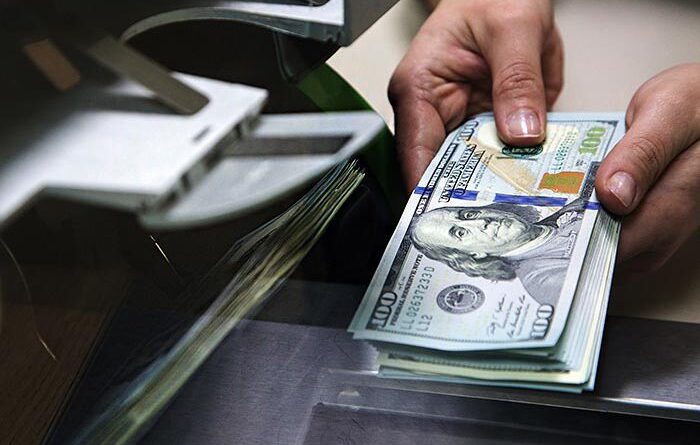«Кыргызалтын» потерял более 100 млн сомов на операциях с валютой