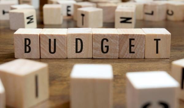 Доходы бюджета в июле запланированы в размере 20.4 млрд сомов