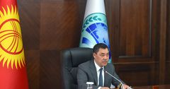 Жапаров предложил активизировать работу по созданию Банка и Фонда развития ШОС