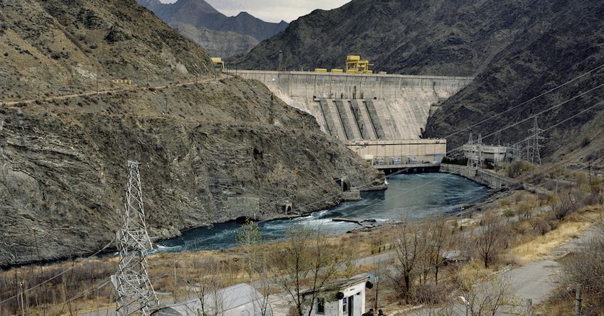 Посол КР передал на рассмотрение Ирану проекты по строительству ГЭС