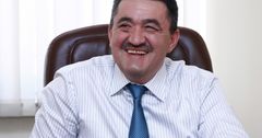Мэр Бишкека попросил депутатов скинуться по 1 млн сомов для поддержки бюджета