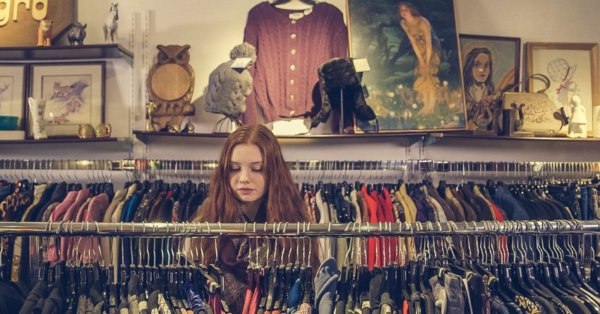 В России впервые с 2015 года упали продажи одежды и обуви