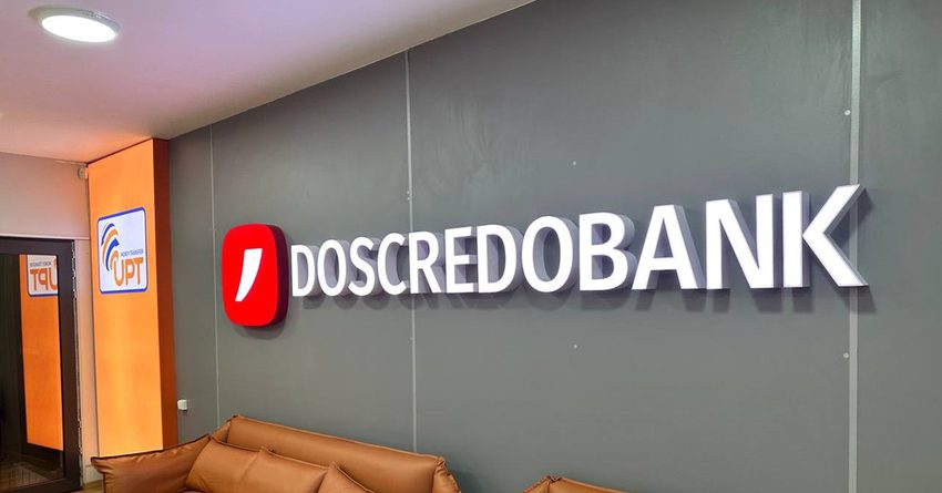 Открытие ко-брендингового отделения Doscredobank и системы денежных переводов UPT