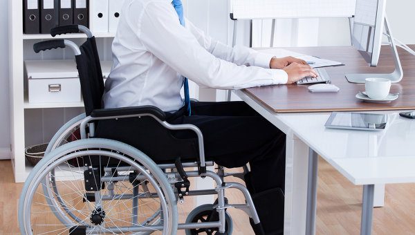 В КР стало больше трудоустроенных граждан с инвалидностью