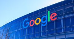 Google оставит 200 тысяч сотрудников на удаленке еще на год