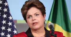 Президенту Бразилии Дилме Руссефф объявлен импичмент