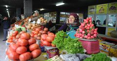 Казахстан запретил экспорт овощей, муки, гречки
