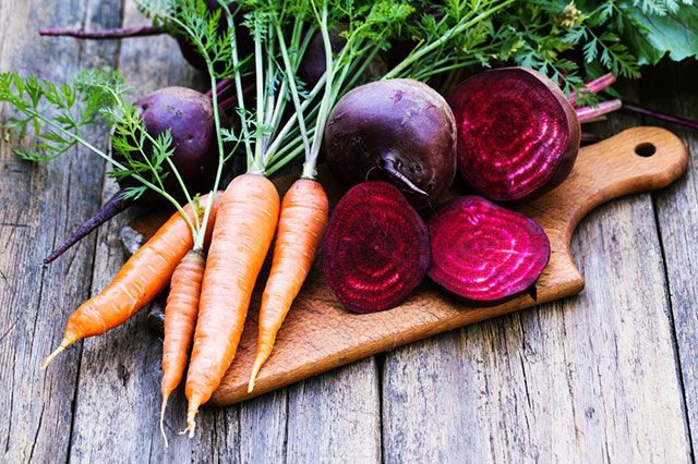 Цены на морковь и свеклу за год повысились почти в два раза