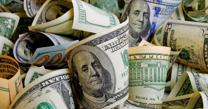 Кыргызстан банктар аралык аукциондо ири суммадагы АКШ долларын сатып алды