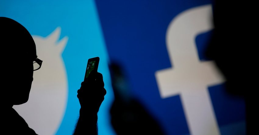 Акции Twitter и Facebook упали более чем на 20%