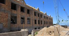 В Бишкеке завершают строительство учебного корпуса гимназии за $1 млн