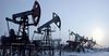 Добыча нефти в РФ сократилась впервые за 12 лет