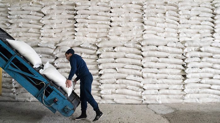Кыргызстан запретил экспорт сахара. В какие страны остановят поставки