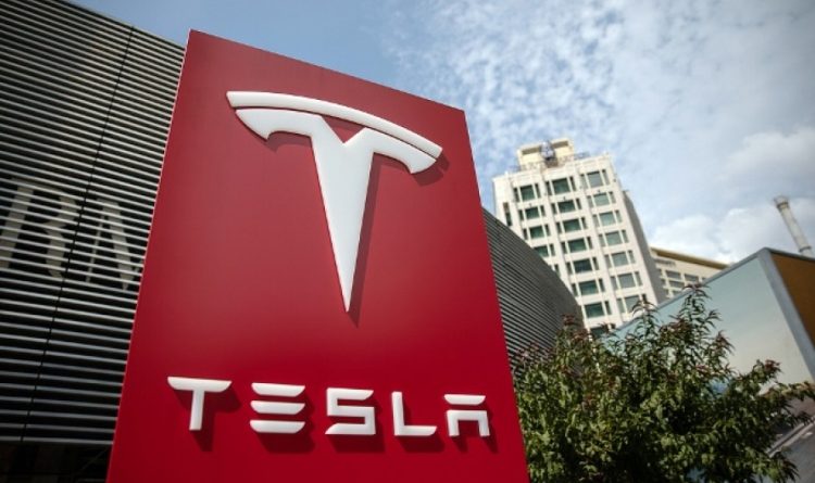 Китайские Tesla «постарели» из-за коронавируса