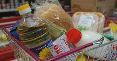 В Кыргызстане на неделе снизились цены на основные продукты питания