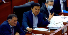 Депутат: Чакан жана орто бизнеске 100 миң сомдон жеңилдетилген насыя же ссуда берүү керек