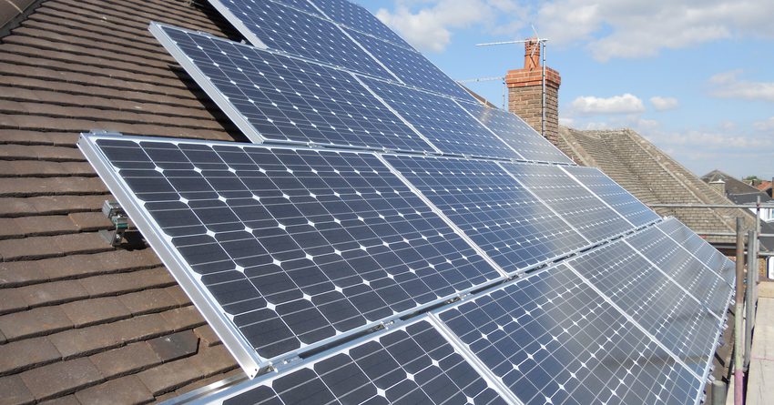 Минэнерго установит солнечные панели 10 малообеспеченным семьям