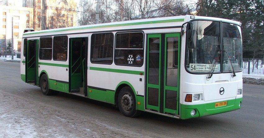 В Ош поступило 30 новых автобусов, купленных на кредит ЕБРР
