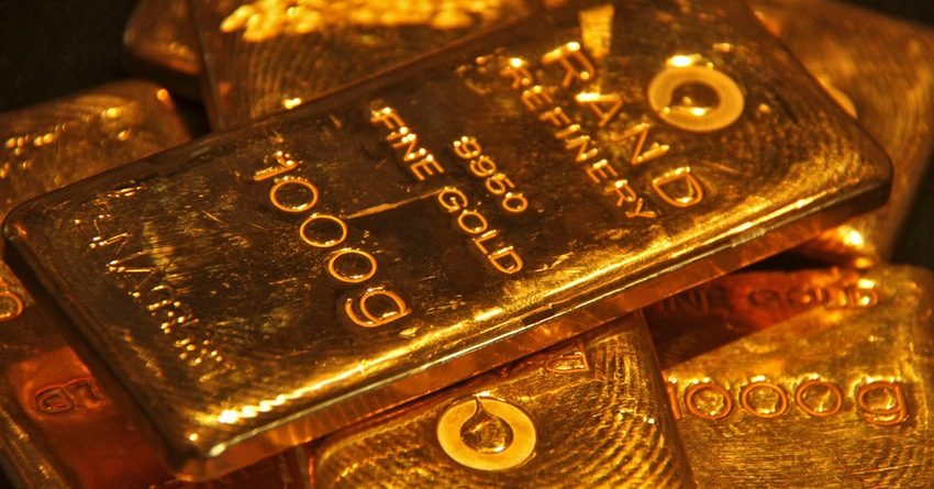 На новостях о выходе Великобритании из ЕС цена на золото подскочила на 5%