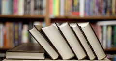 Медакадемия КР планирует приобрести книги на 9 млн сомов