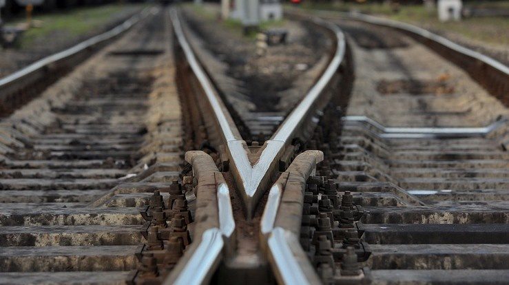 Бердаков: РФ нужны веские основания для финансирования проекта железной дороги Китай — КР