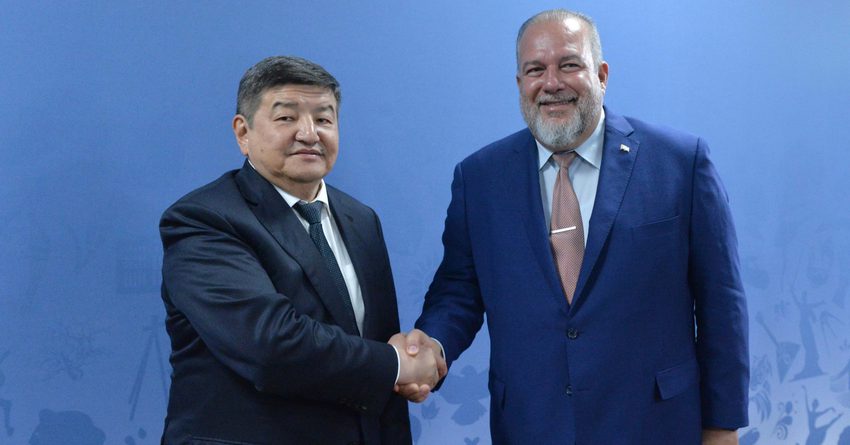 Жапаров предложил Кубе стать партнером ГП «Кыргызфармация»
