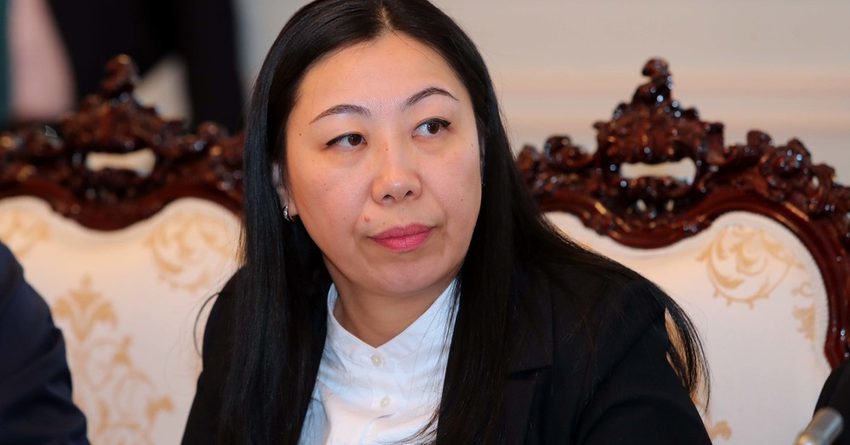 Освобождена от должности посол Кыргызстана в Китае и Монголии