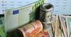 Рубль просел к доллару и евро. Курсы Центробанка РФ на 8 июня