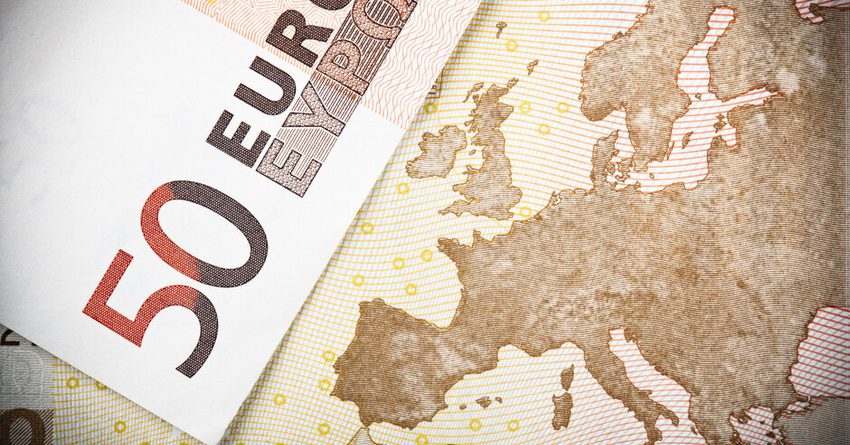 Сом укрепился к евро на 0.60%. Курсы валют НБ КР