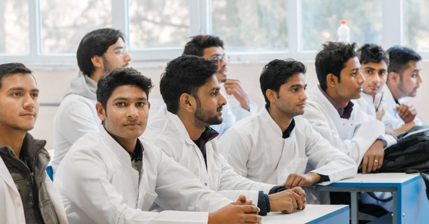 Число пакистанских студентов в вузах Кыргызстана выросло до 32%