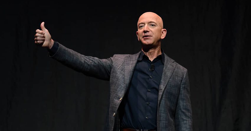 Джефф Безос покинет пост гендиректора Amazon в июле