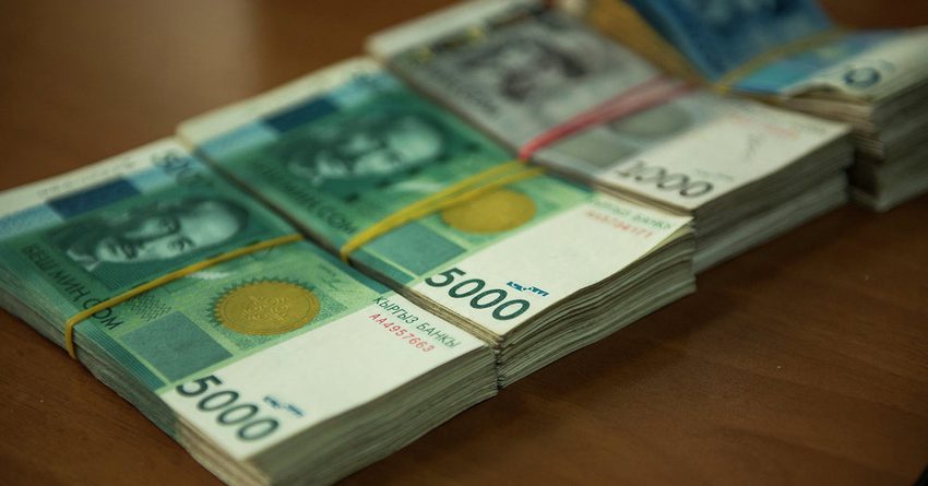 Банки КР за первый квартал заработали более 21 млрд сомов