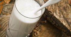В 2019 году в КР произвели на 2.3% больше молока