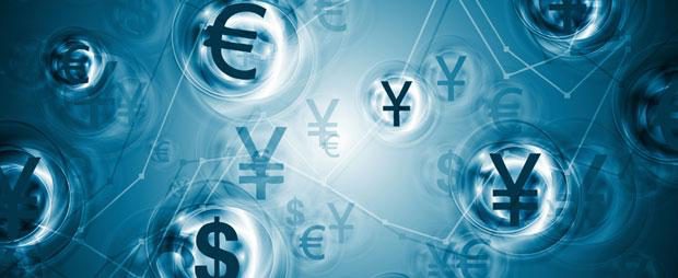 Колебания на валютном рынке России: доллар вырос, евро просел