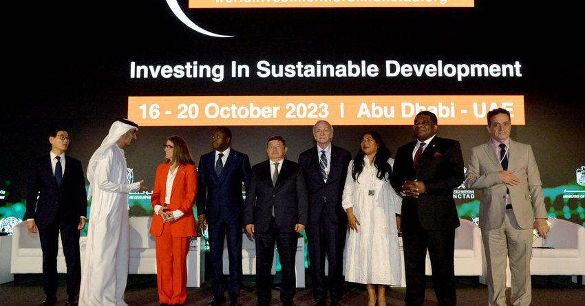 Кабмин в Абу-Даби обсудили инвестиции и зеленые инициативы