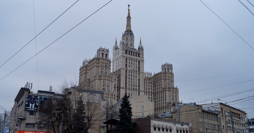 Продажи жилья в Москве упали на 17%