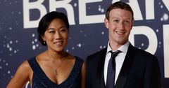 Марк Цукерберг пожертвовал $300 млн от продажи акций Facebook на благотворительность
