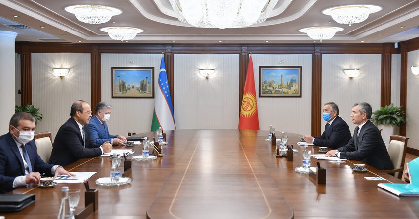 Кыргызстан и Узбекистан обсудили торгово-экономическое сотрудничество