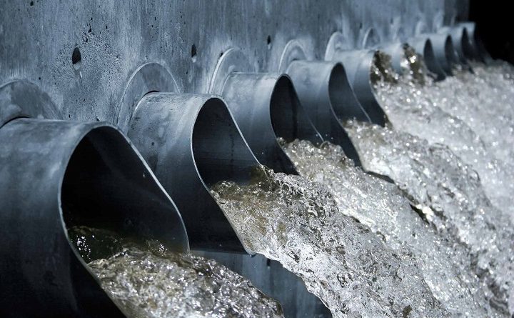 В 2021 году предприятия КР потратили на очистку сточных вод 0.5 млрд сомов