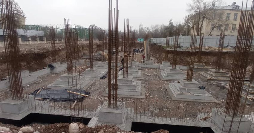 На месте колонии №47 в Бишкеке началось строительство