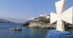 КР предложила Греции и Мали сотрудничать в сферах туризма и экономики