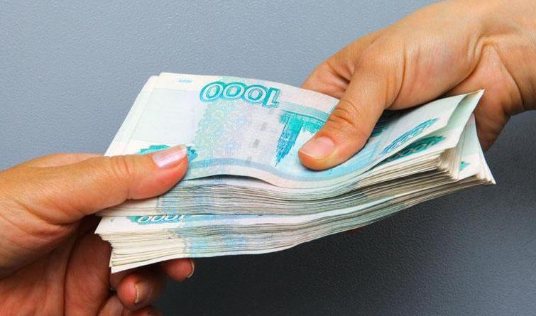 В РФ банки в апреле выдали на 13% кредитов больше
