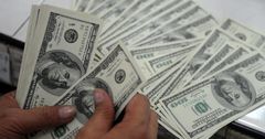 Доллар в Кыргызстане приблизился к отметке в 90 сомов