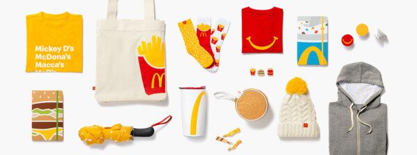 McDonald’s впервые выпустила брендированную продукцию