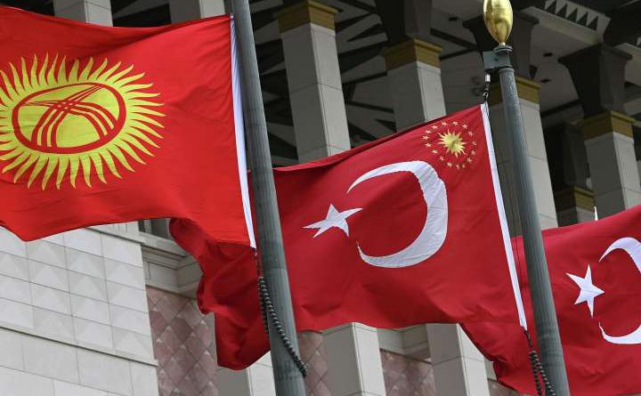 В помощь Турции кыргызстанцы собрали уже более 90 млн сомов
